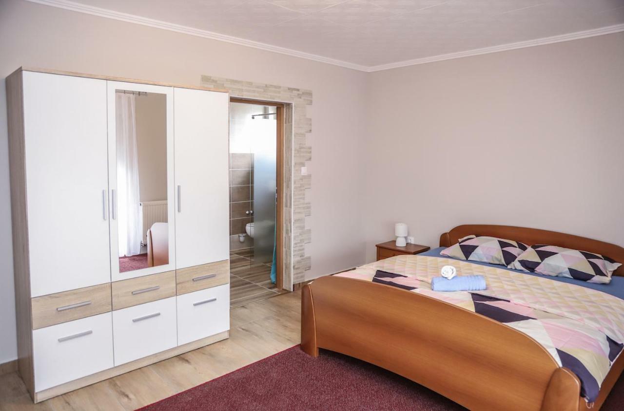 Hotel Zrinski Koprivnica Luaran gambar